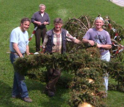 maibaum aufstellen 02